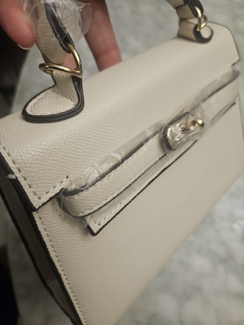 BRAND NEW NEVER WORN Cream Top-Handle Mini Satchel Shoulder Bag Handbag Crossbo